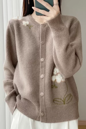 Women's Heavy Crocheted Pure Wool Cardigan Knitted Sweater round Neck Embroidered Loose Cashmere Coat